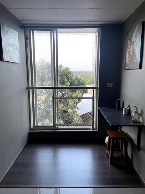 Calm And Cosy 1bhk In Apartment